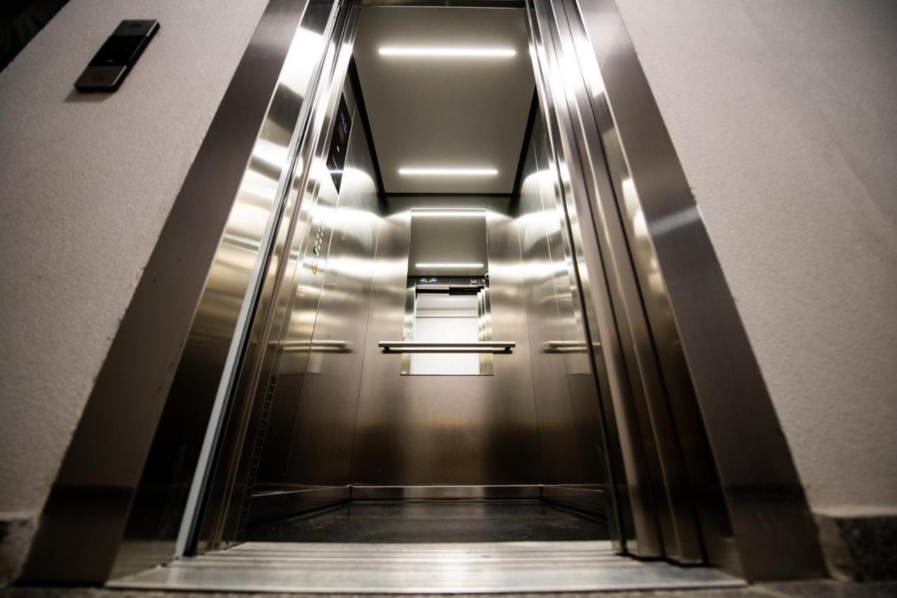 Smart Concept Living Plaza Lejlighed Bukarest Eksteriør billede